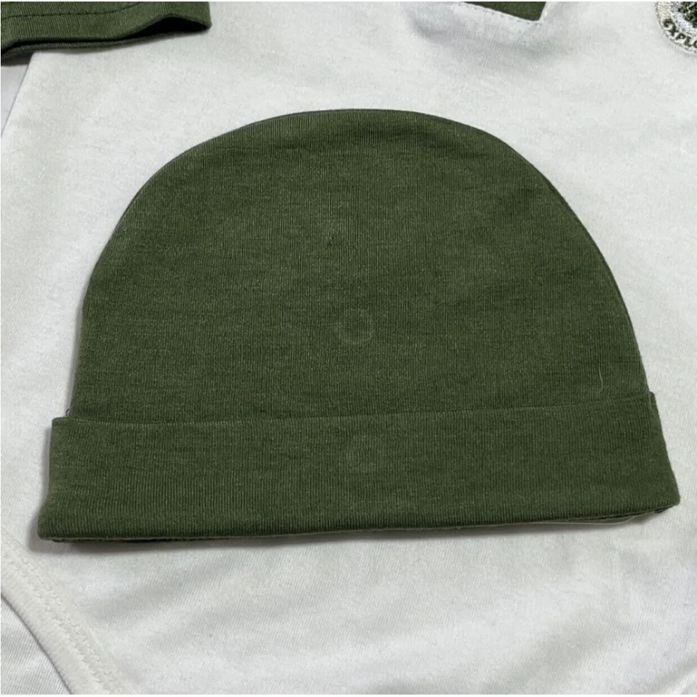 NEW! Lila & Jack “Little Explorer” raglan bodysuit & hat outfit 18-24 months